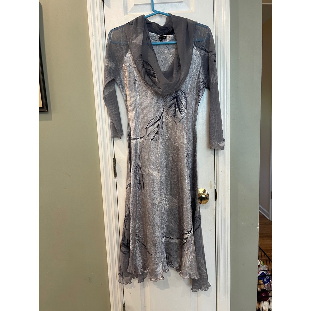 Komarov Silver Gray Pleated Leaf Print Midi Dress Womens Large